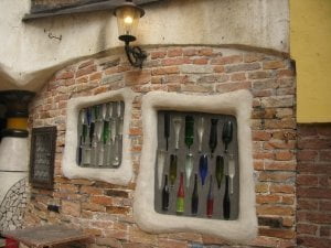 Friedensreich Regentag Dunkelbunt Hundertwasser