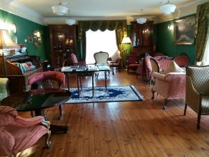 Lounge at Earls Court Hotel