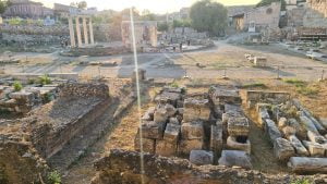 Agora