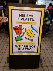 Sign in Slovak - WE ARE NOT PLASTIC